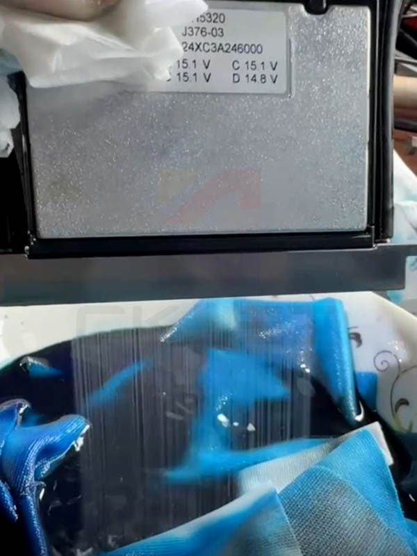 213243