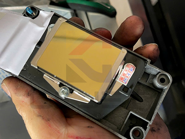 Cao Khoa đã hoàn tất lắp đặt đầu phun DX5 cho Anh Khách ở Bình Dương