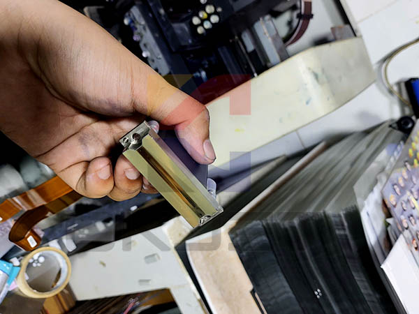 Cao Khoa đã thay đầu phun G4 máy in Mimaki cho anh Khách ở Thủ Đức 2