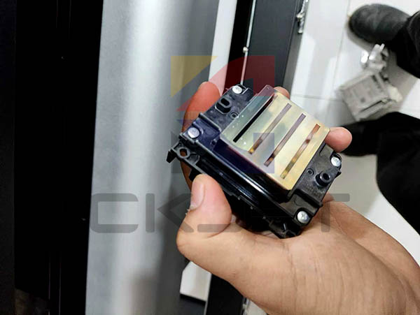 Lắp máy in quảng cáo CK JET 1701 cho Anh Khách ở KRông năng ĐakLak 54343