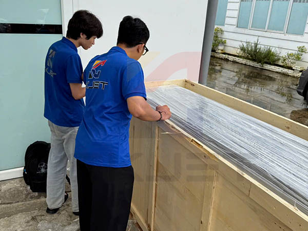 Vì sao nhiều người lựa chọn máy in uv phẳng Mini trên thị trường?