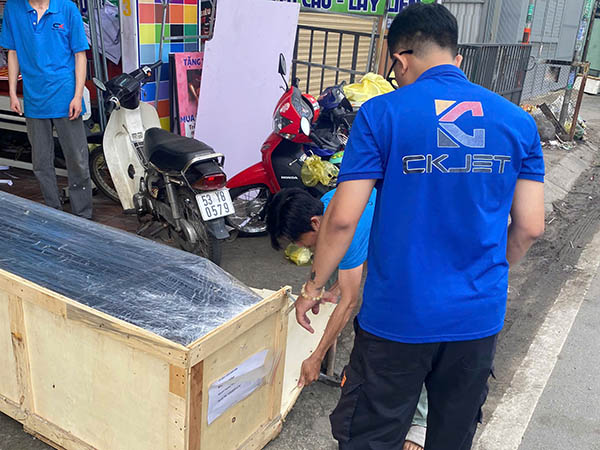 Gợi ý mua máy in chuyển nhiệt để in chữ lên áo thun chất lượng